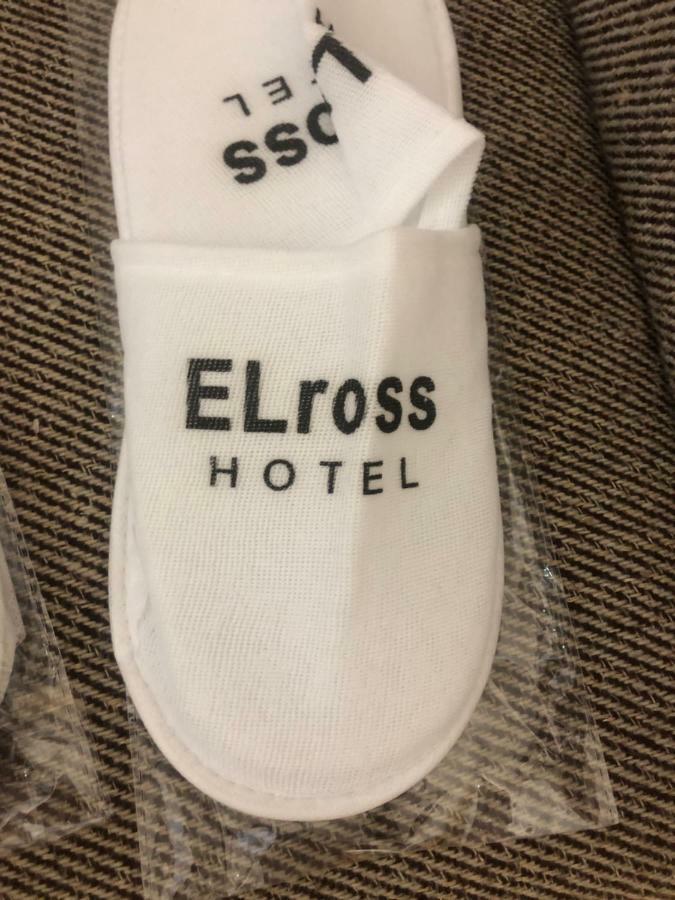 Elross Hotel Erivan Exterior foto